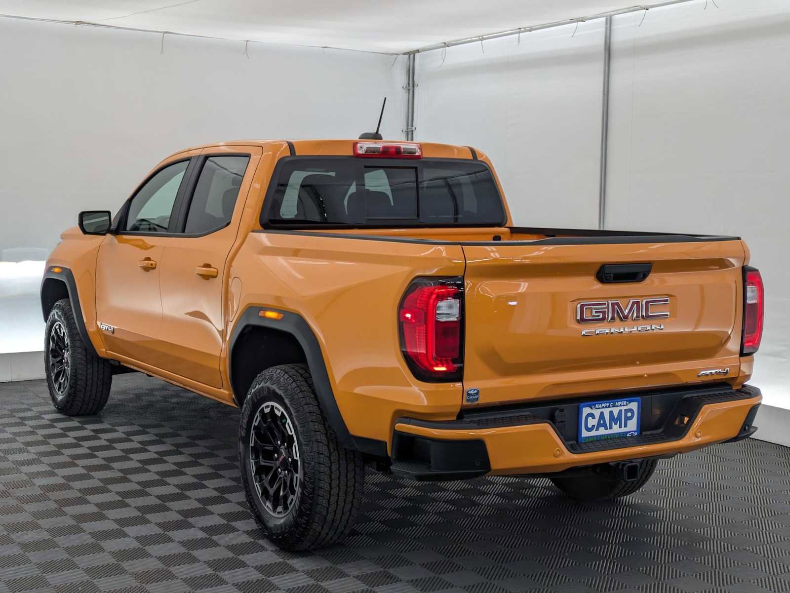 Used 2026 GMC Canyon AT4 w/ Technology Plus Package AWD/4WD image 4