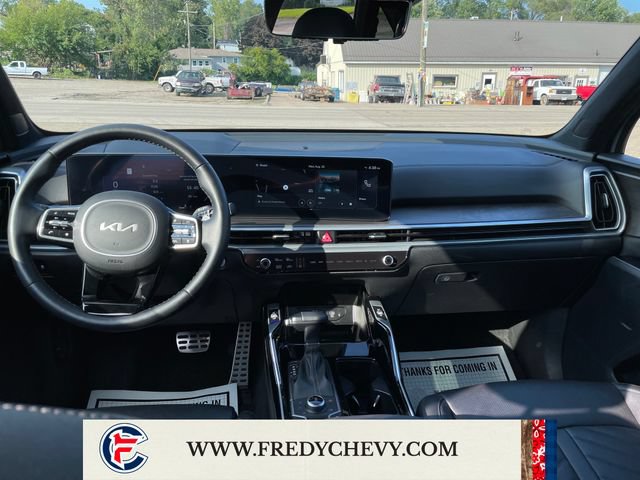 Used 2025 Kia Sorento SX Prestige AWD/4WD image 14