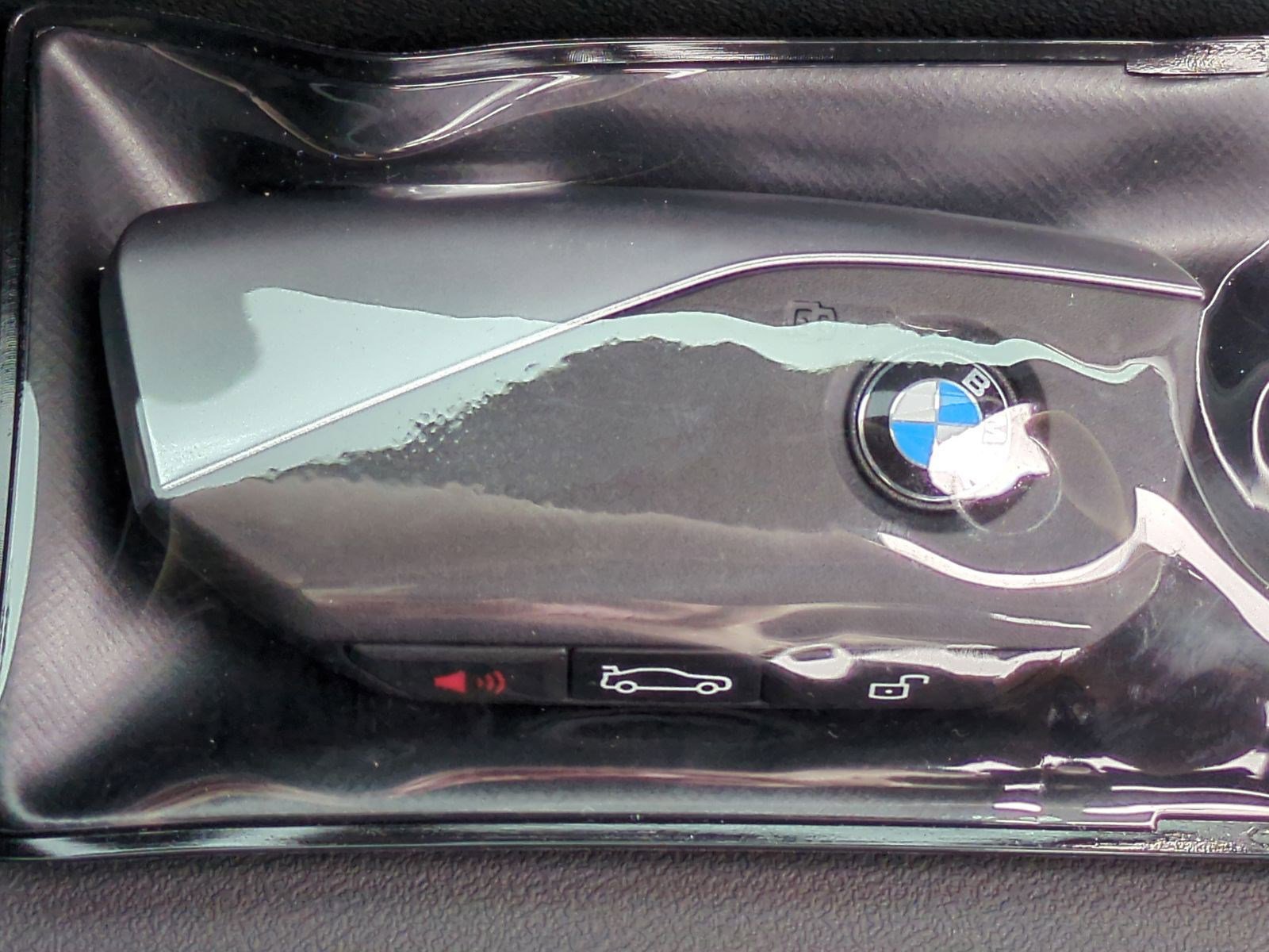 Certified 2025 BMW X1 xDrive28i w/ Premium Package image 32