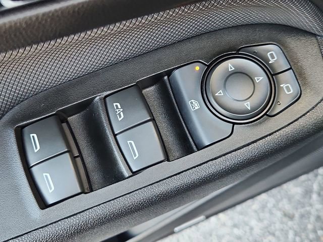 Used 2023 Chevrolet Equinox RS w/ RS Leather Package FWD image 23