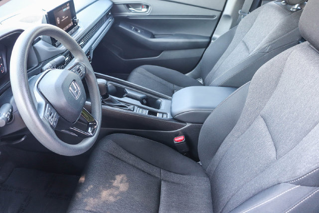 Used 2024 Honda Accord EX image 19
