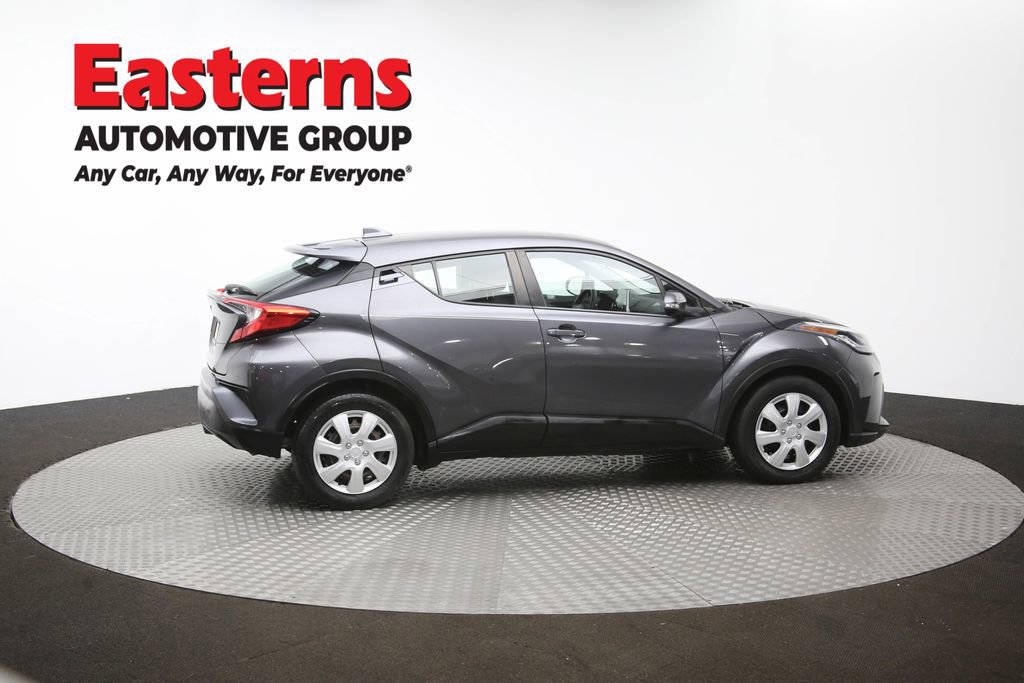 Used 2020 Toyota C-HR LE FWD image 43