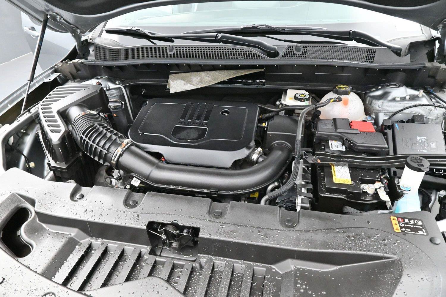 Used 2025 Chevrolet Blazer LT AWD/4WD image 33
