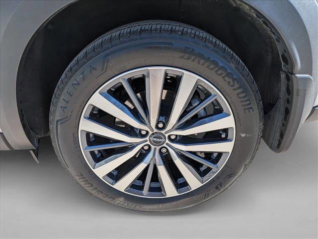 Used 2022 Nissan Pathfinder Platinum w/ Cargo Package image 25