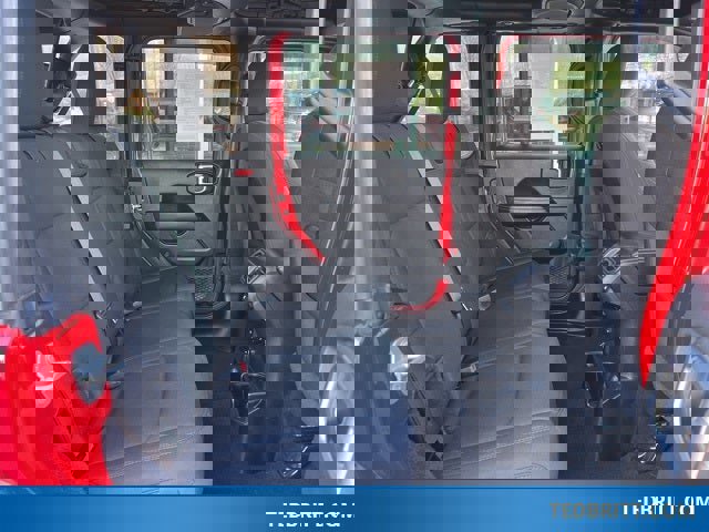 Used 2021 Jeep Wrangler Unlimited Sahara w/ Cold Weather Group image 18