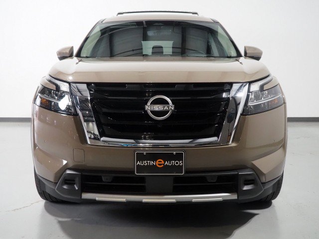 Used 2024 Nissan Pathfinder Platinum FWD image 57