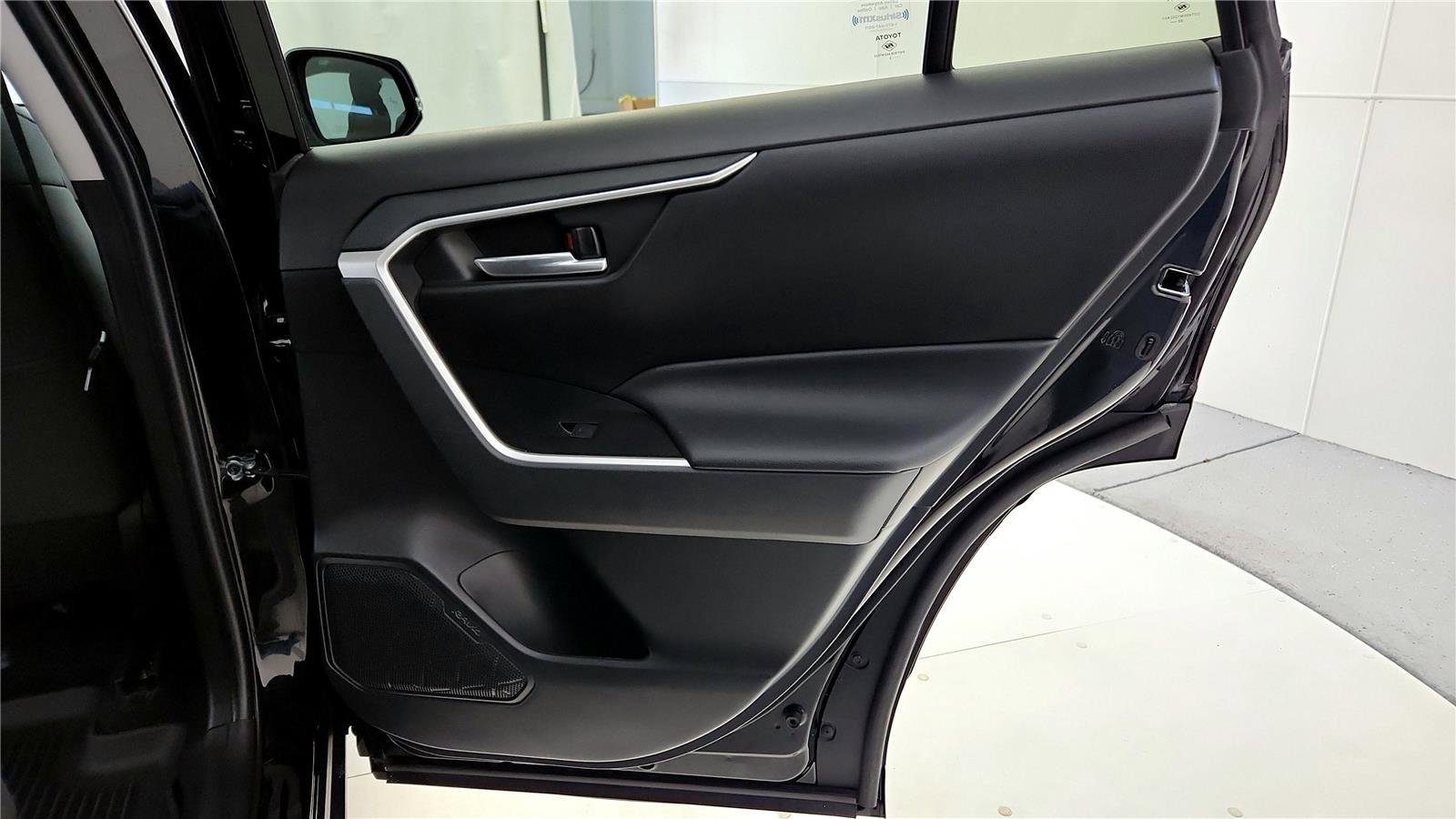 Certified 2023 Toyota RAV4 XLE image 28