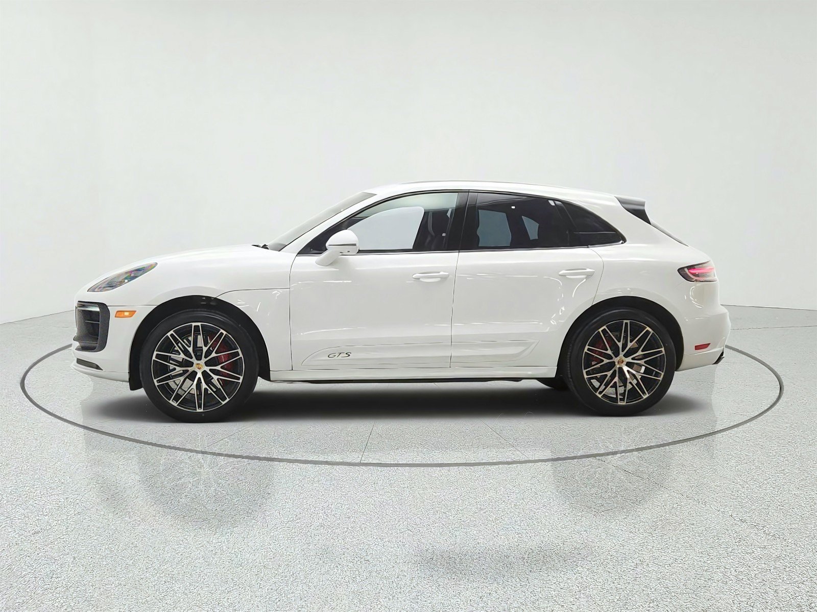 Used 2022 Porsche Macan GTS AWD/4WD image 8