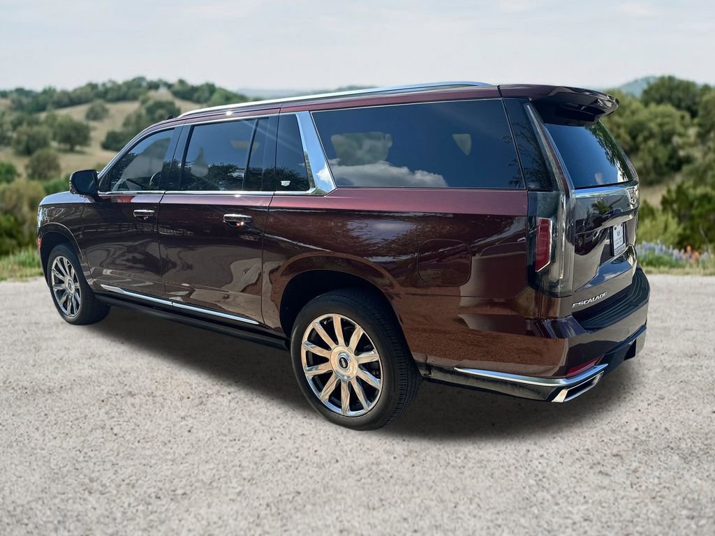 Used 2023 Cadillac Escalade ESV Premium Luxury Platinum w/ Heavy-Duty Trailer Package AWD/4WD image 7