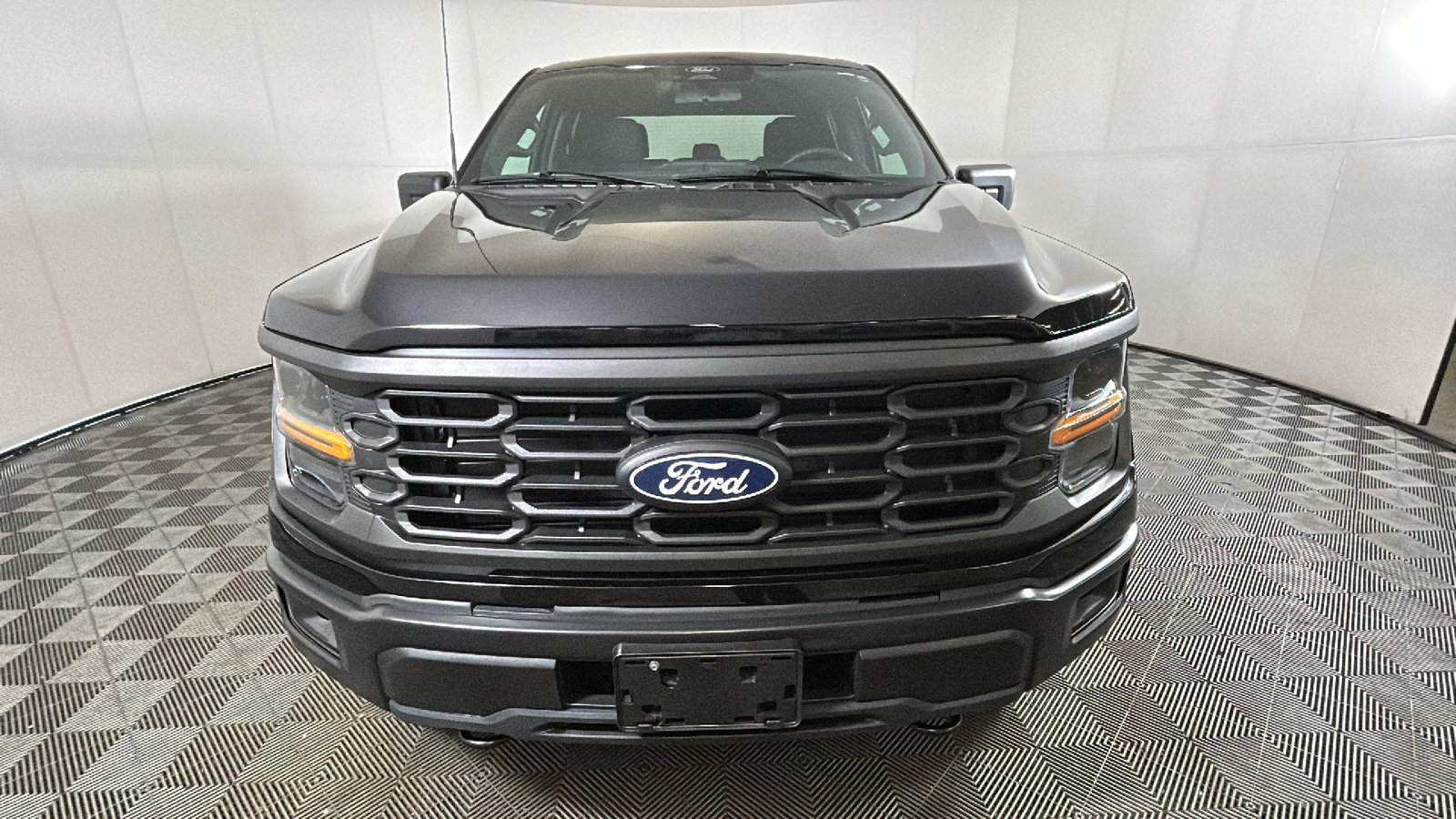 Used 2024 Ford F150 STX w/ Equipment Group 201A FX4 AWD/4WD image 8