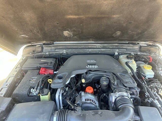Used 2018 Jeep Wrangler Unlimited Sport AWD/4WD image 38