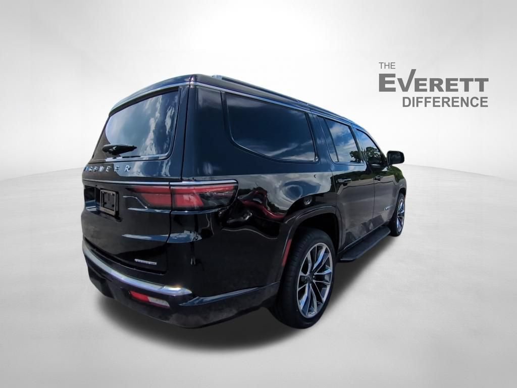 Used 2023 Jeep Wagoneer Series II w/ Premium Group I AWD/4WD image 4