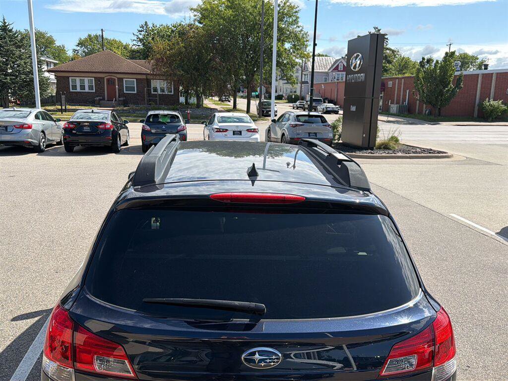 Used 2014 Subaru Outback 2.5i Premium AWD/4WD image 7