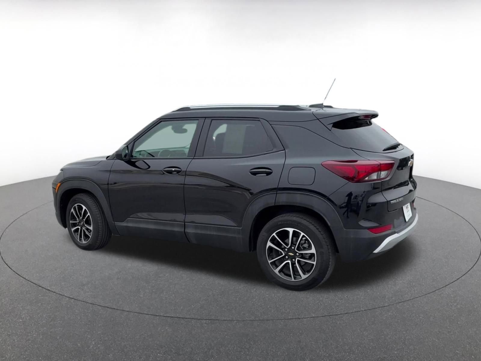 Used 2025 Chevrolet TrailBlazer LT image 10