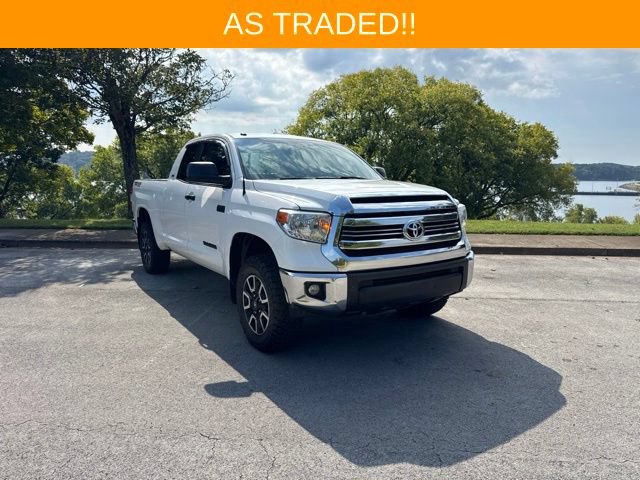 Used 2017 Toyota Tundra SR5 AWD/4WD image 1