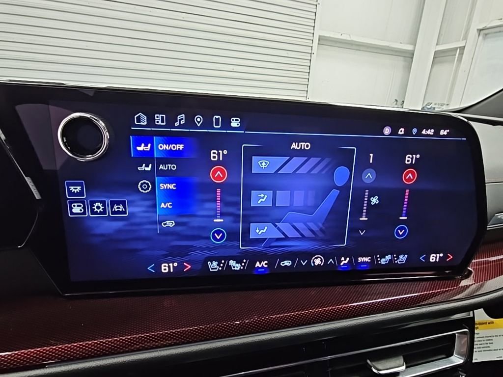 Used 2024 Chevrolet Traverse RS w/ LPO, Floor Liner Package image 15