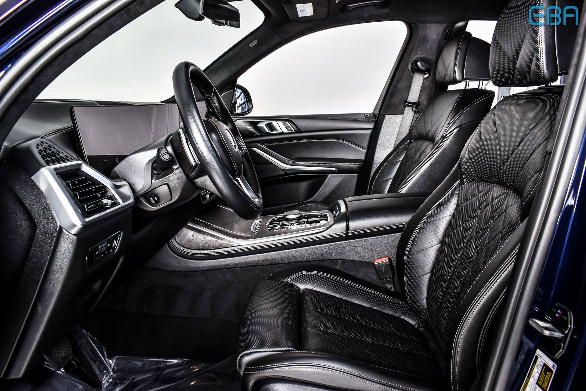 Used 2023 BMW X7 xDrive40i w/ Premium Package image 16