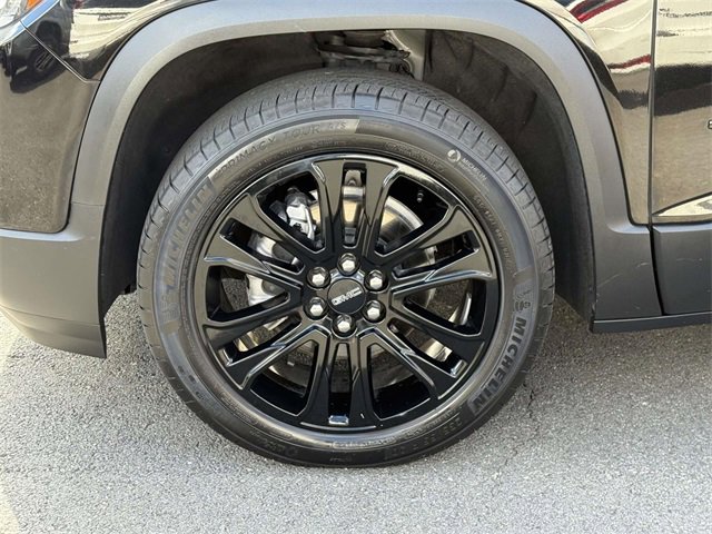 Certified 2023 GMC Acadia SLE w/ Driver Convenience Package image 7