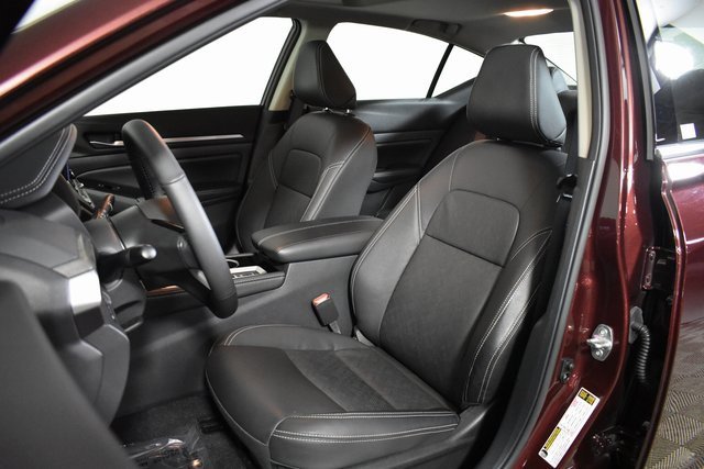 Certified 2025 Nissan Altima 2.5 SL image 9