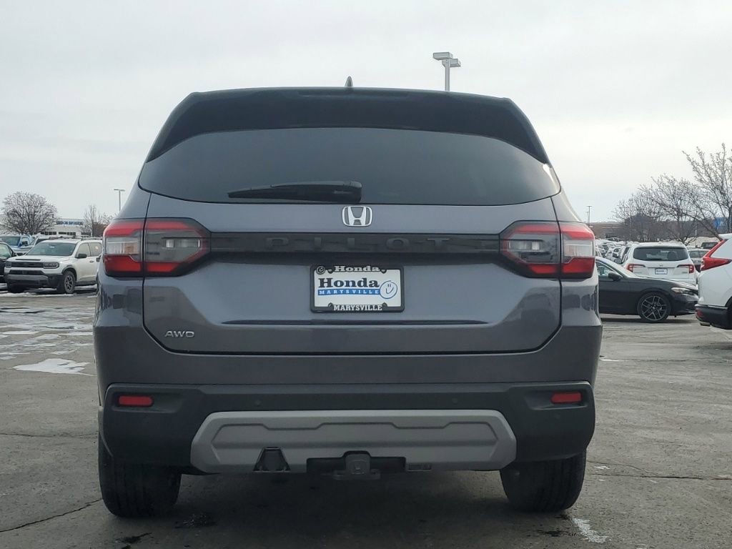 Certified 2025 Honda Pilot EX-L image 6