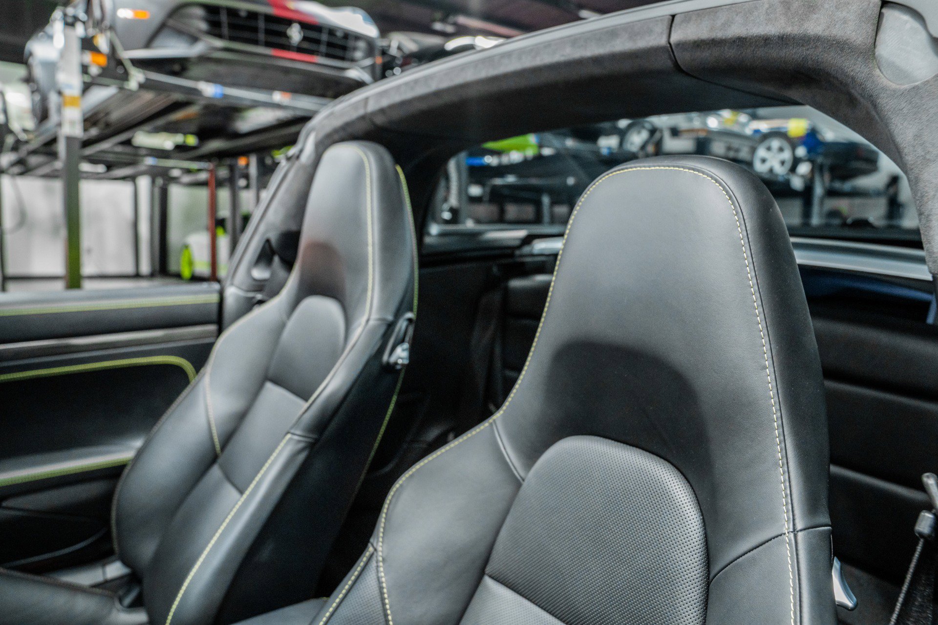 Used 2018 Porsche 911 Targa 4 GTS image 16