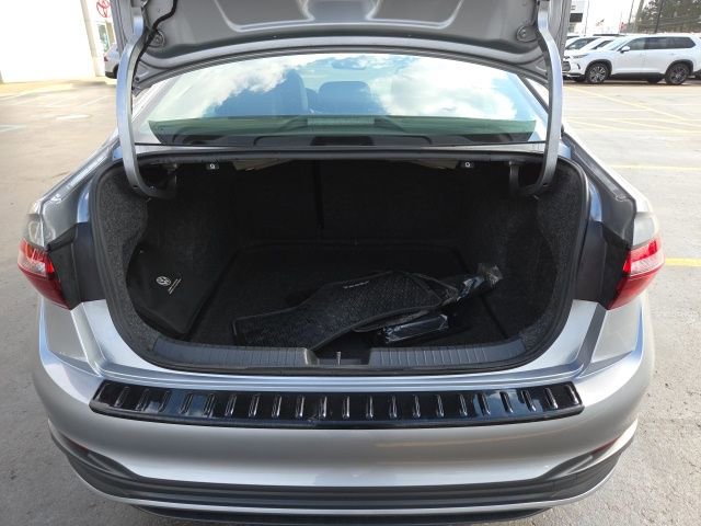 Used 2023 Volkswagen Jetta SE w/ Panoramic Sunroof Package image 21