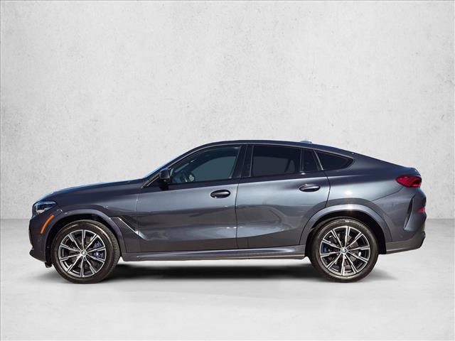 Used 2022 BMW X6 M50i w/ Dynamic Handling Package AWD/4WD image 9