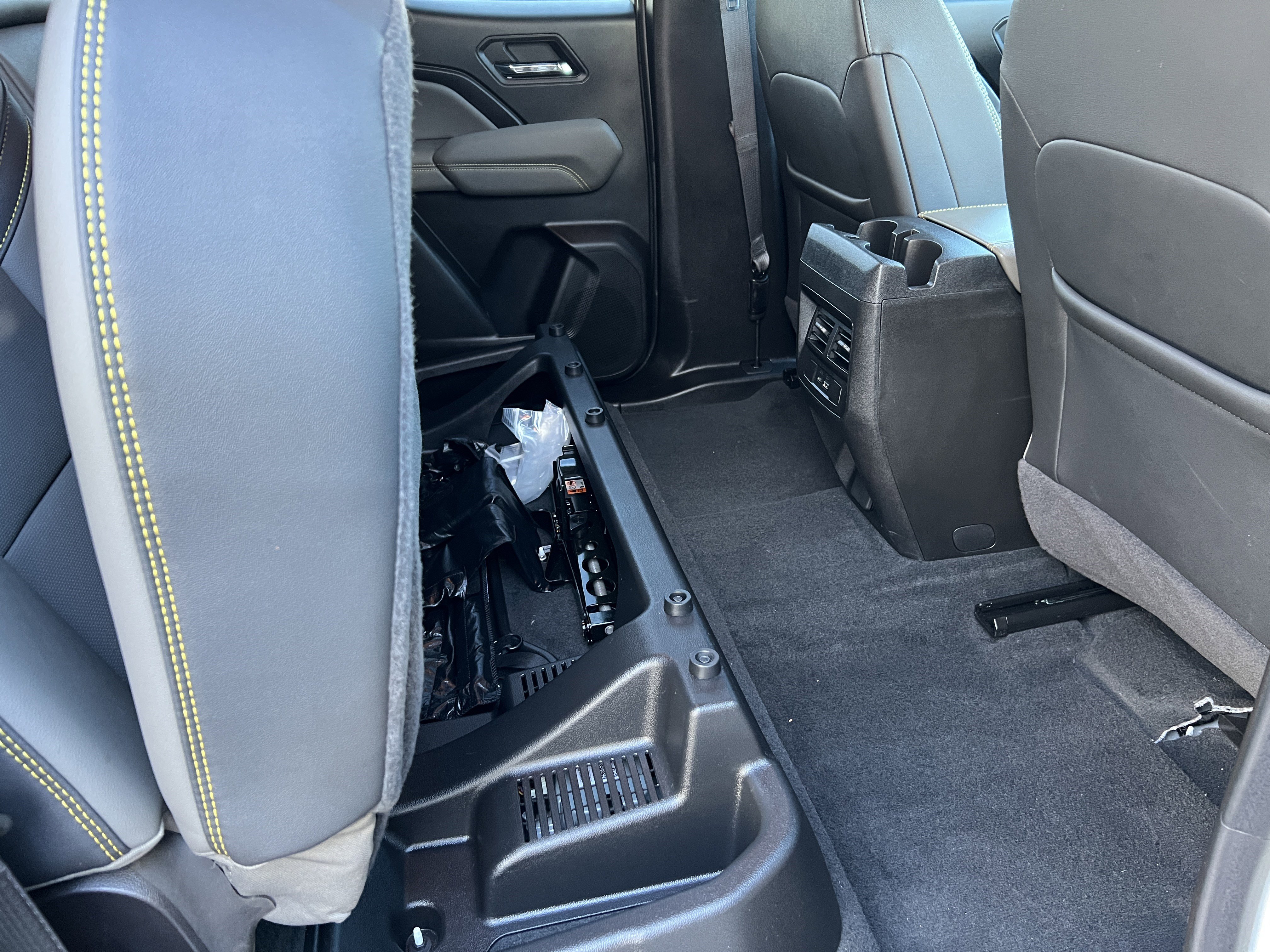 Certified 2024 Chevrolet Colorado ZR2 w/ ZR2 Bison Edition image 19