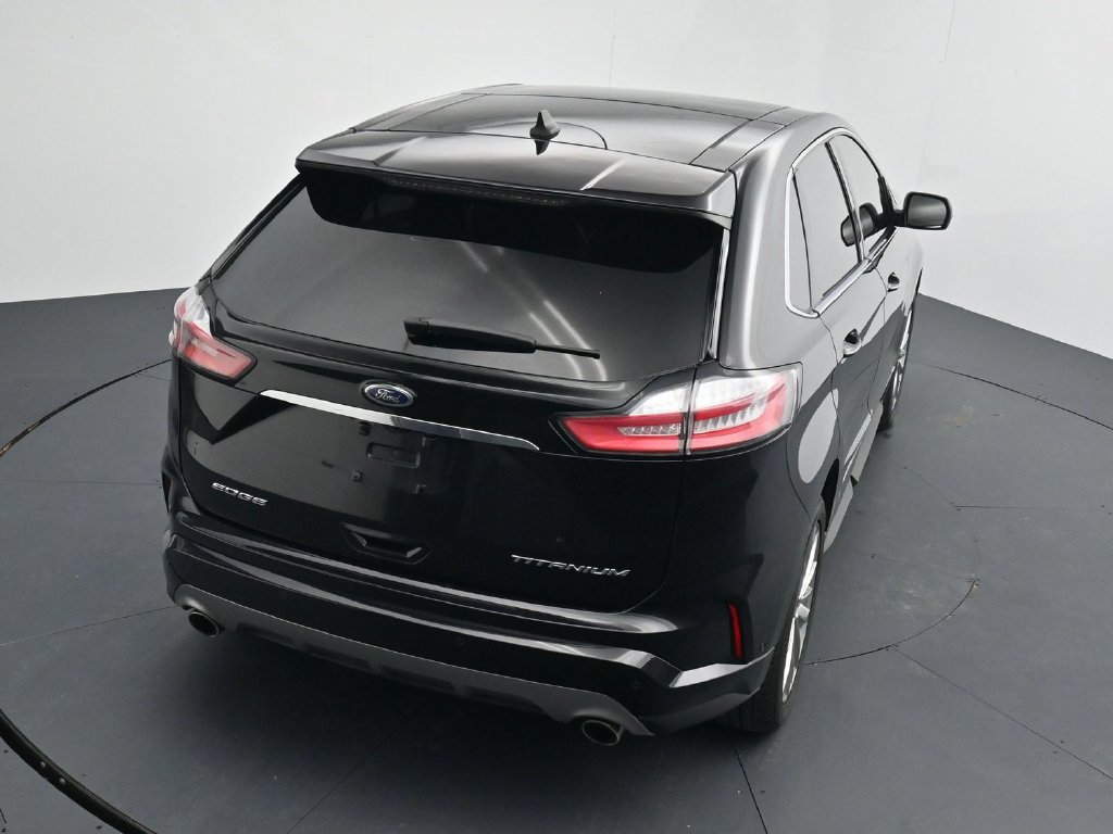 Used 2020 Ford Edge Titanium w/ Equipment Group 301A FWD image 14