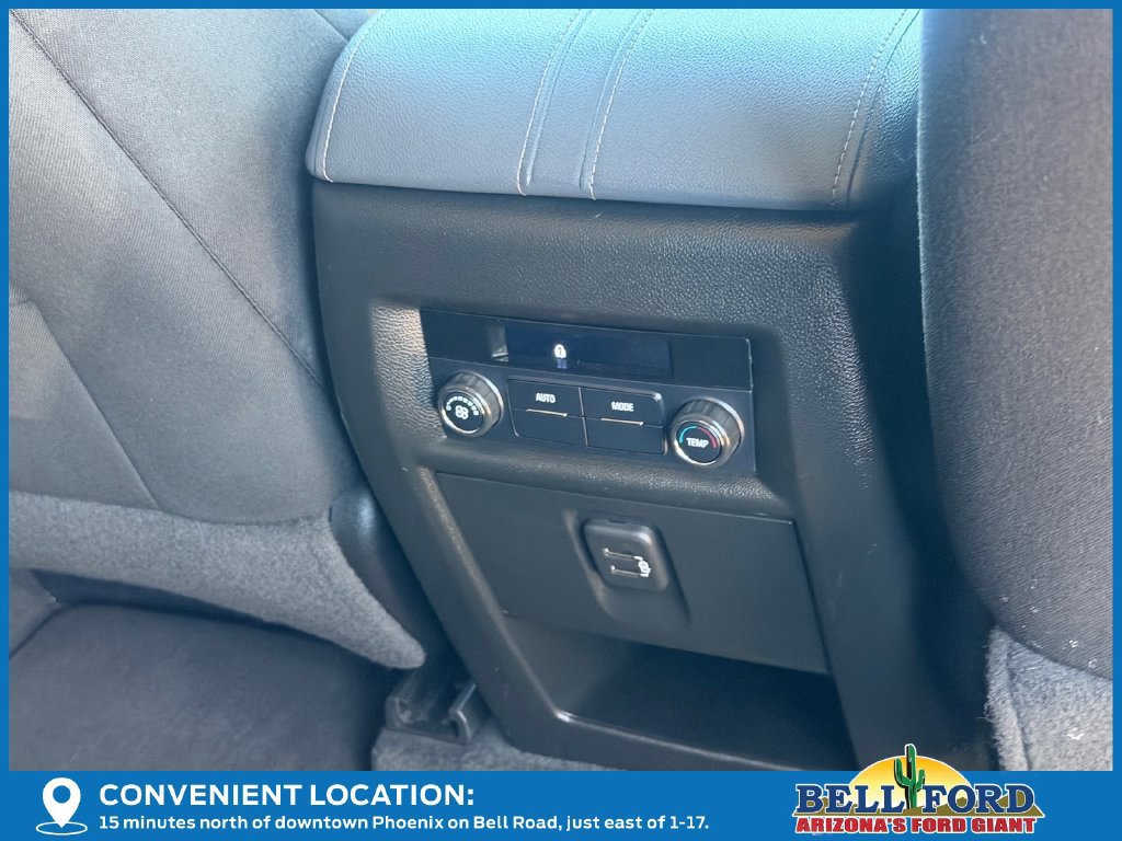 Used 2019 Chevrolet Traverse LT FWD image 13