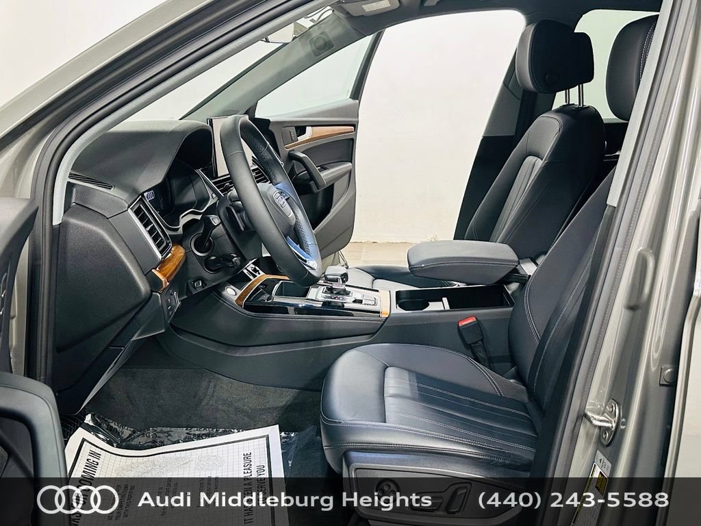 Certified 2023 Audi Q5 2.0T Premium Plus w/ Premium Plus Package AWD/4WD image 13