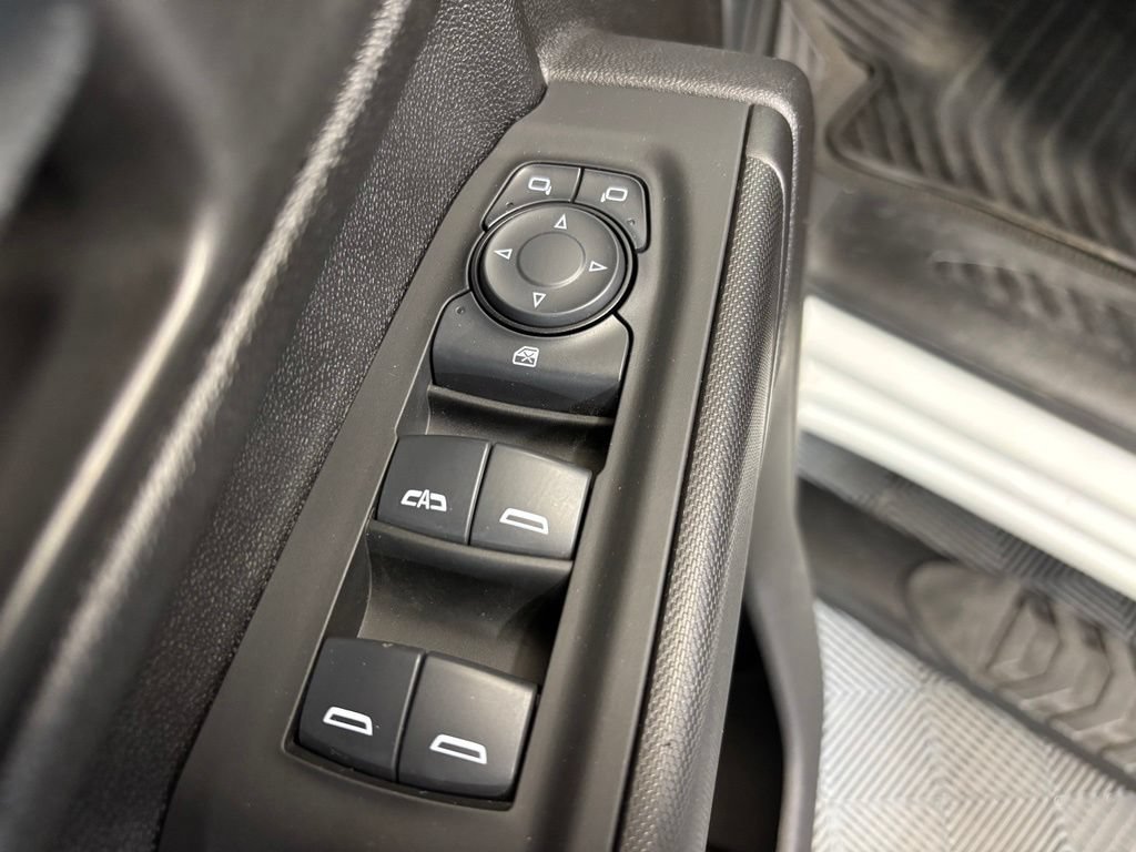 Used 2025 Chevrolet Silverado 2500 Custom w/ Custom Convenience Package AWD/4WD image 10