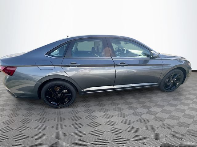 New 2026 Volkswagen Jetta SE FWD image 8