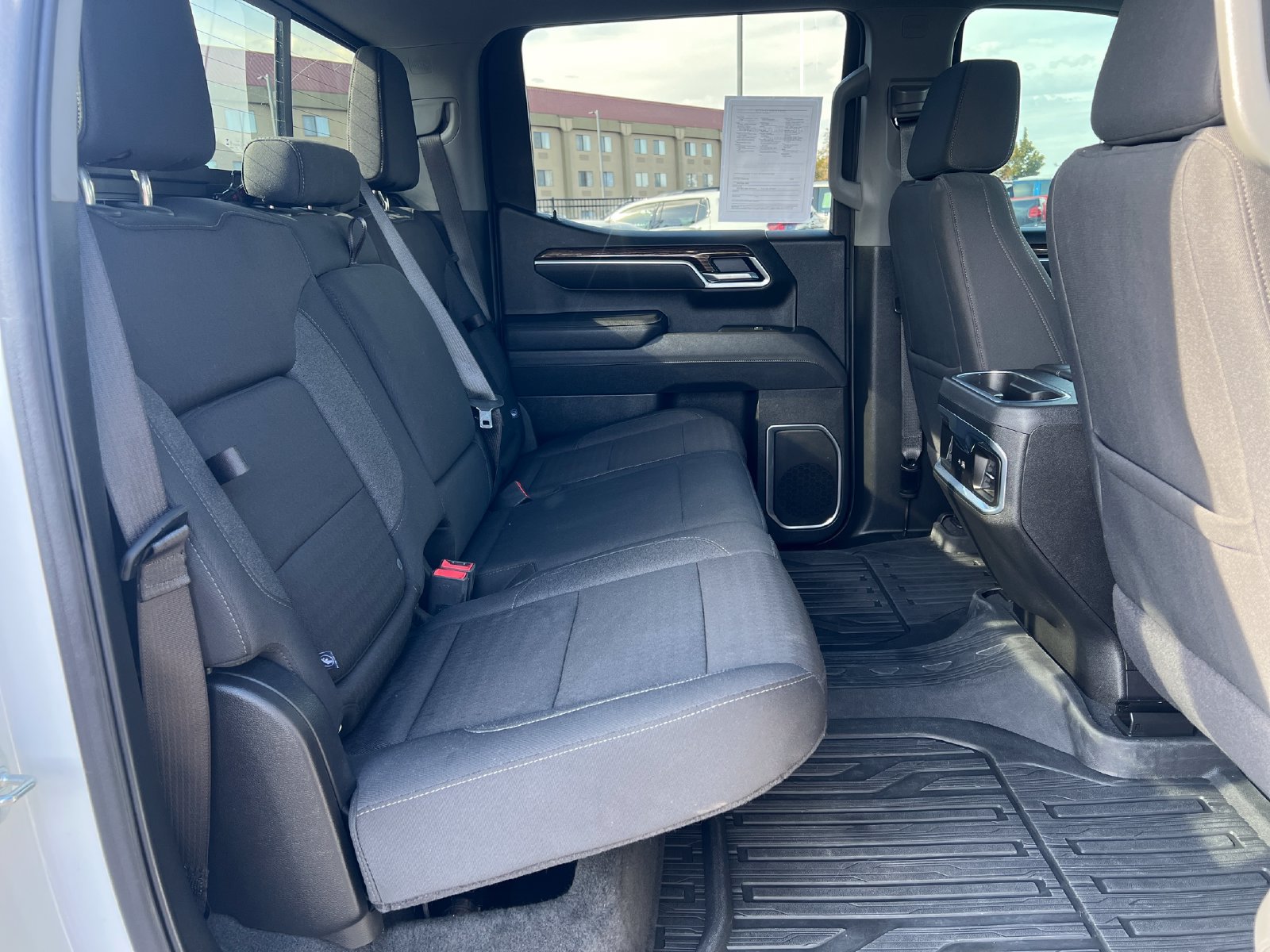 Used 2025 GMC Sierra 1500 Elevation w/ Preferred Package AWD/4WD image 27