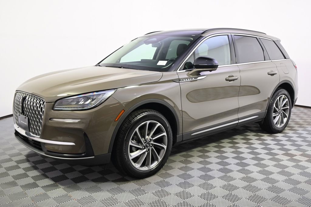 New 2026 Lincoln Corsair Premiere image 2