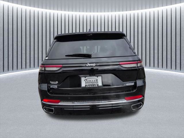 Certified 2024 Jeep Grand Cherokee Overland w/ Luxury Tech Group IV AWD/4WD image 10