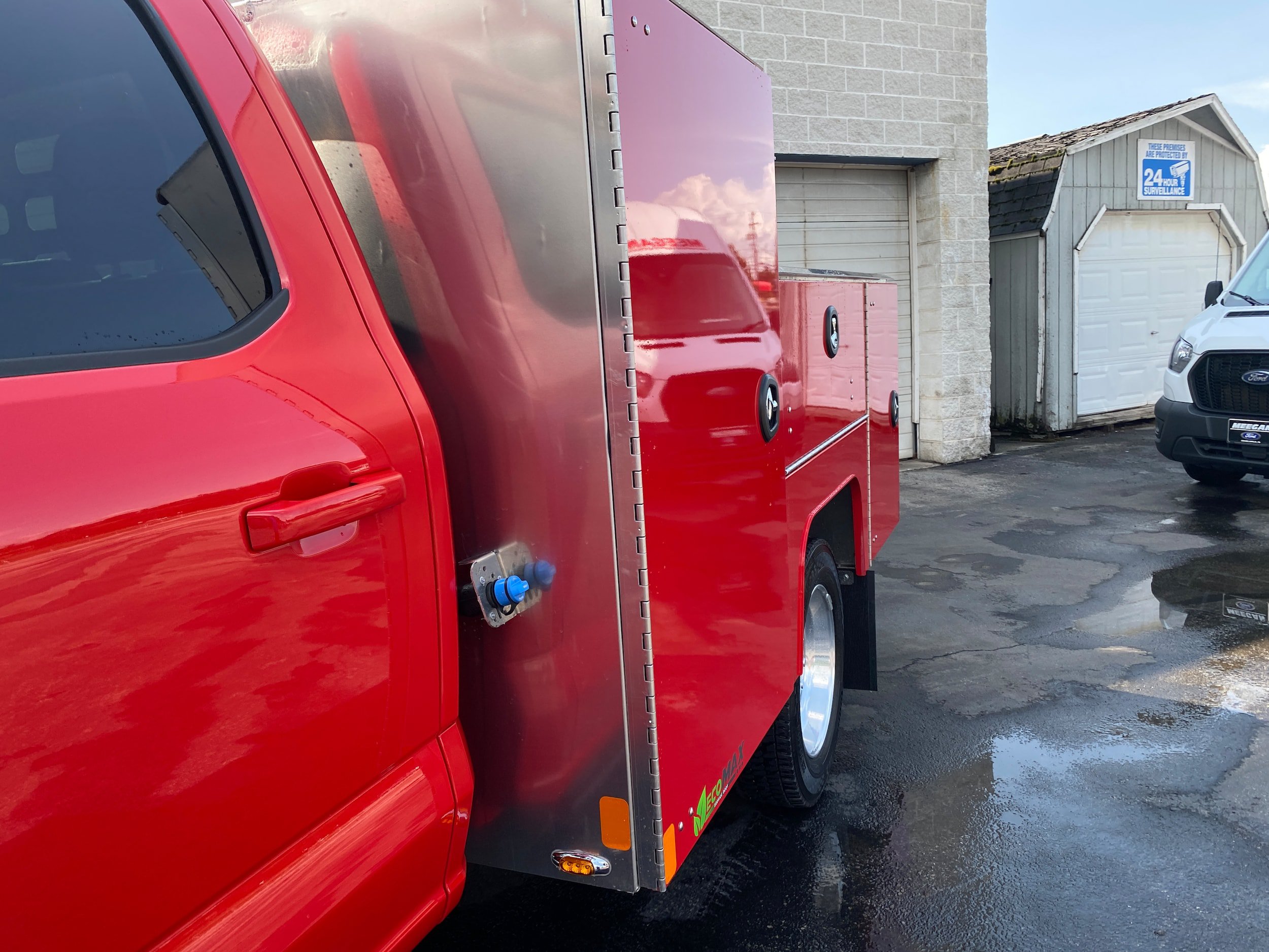 New 2026 Ford F550 4x4 Crew Cab image 35