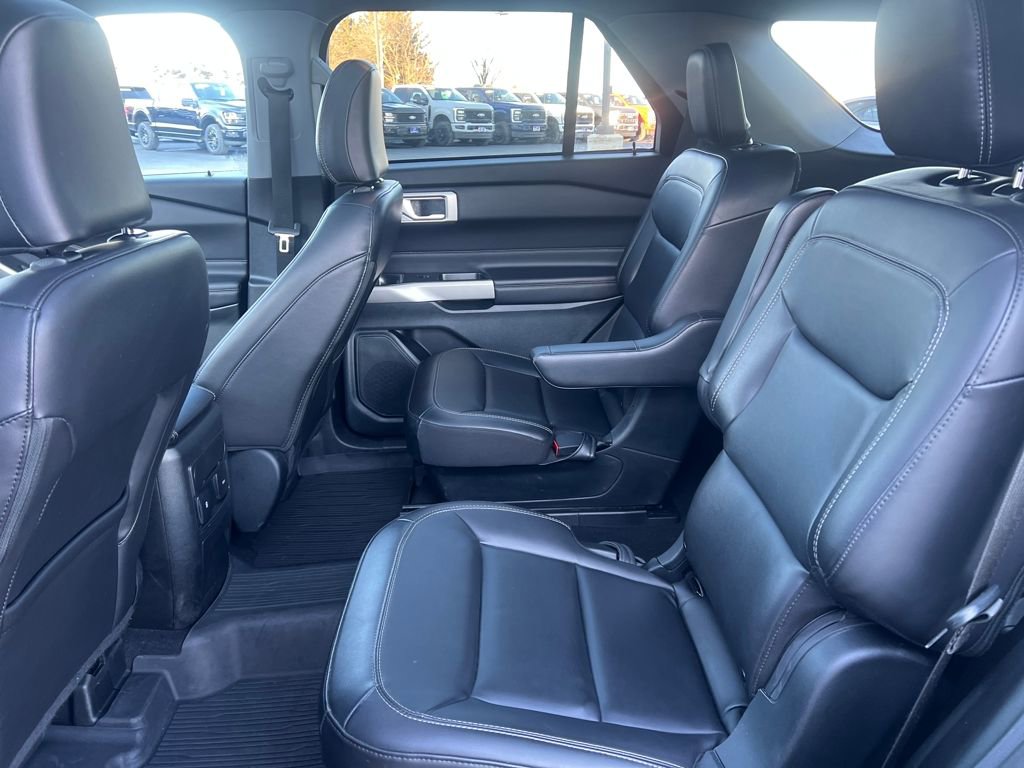 Certified 2023 Ford Explorer XLT w/ Equipment Group 202A image 23