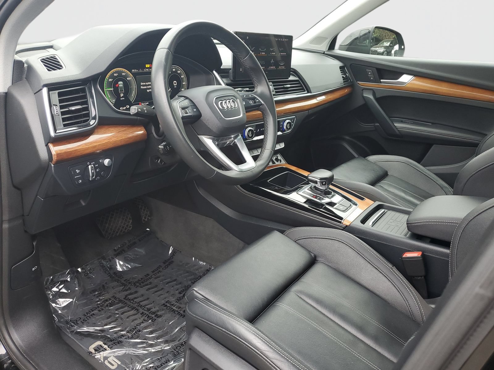 Used 2023 Audi Q5 e Prestige w/ Prestige Package AWD/4WD image 19