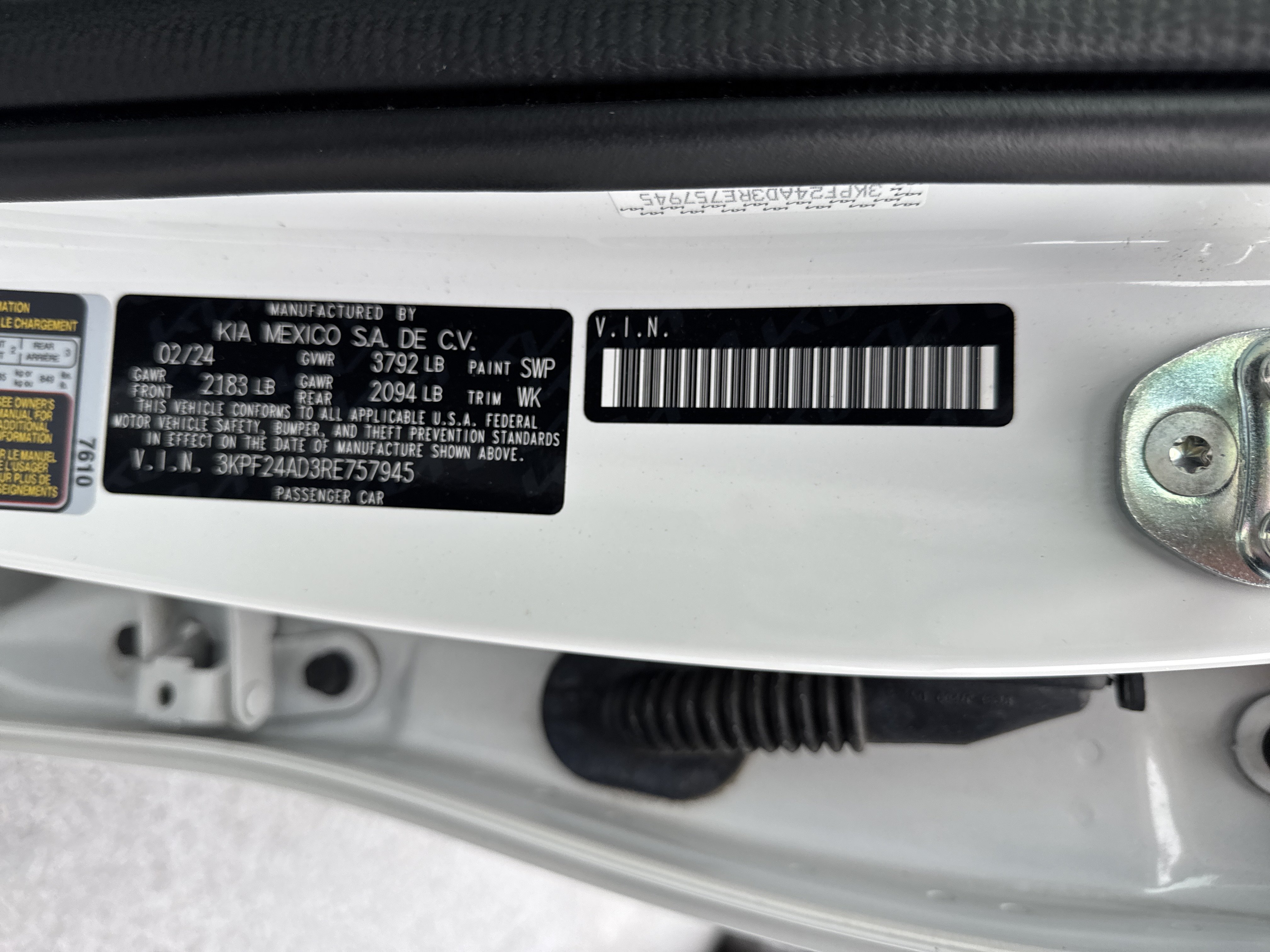 Used 2024 Kia Forte LXS FWD image 32