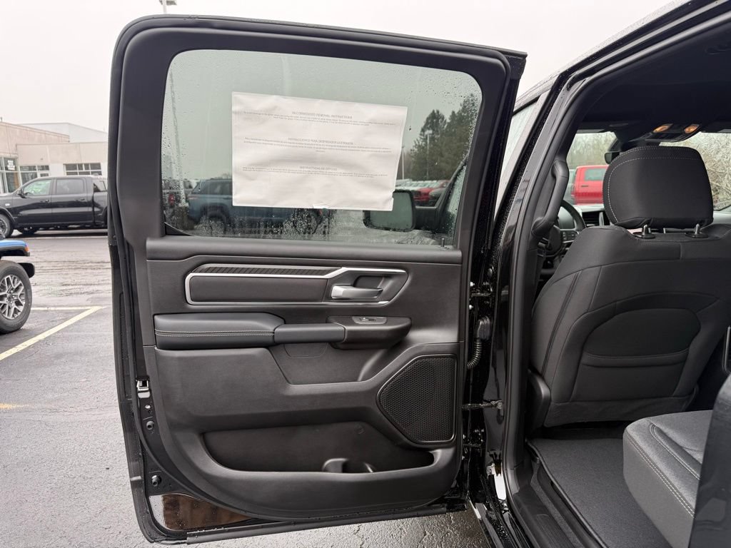 New 2026 RAM 1500 Big Horn AWD/4WD image 33