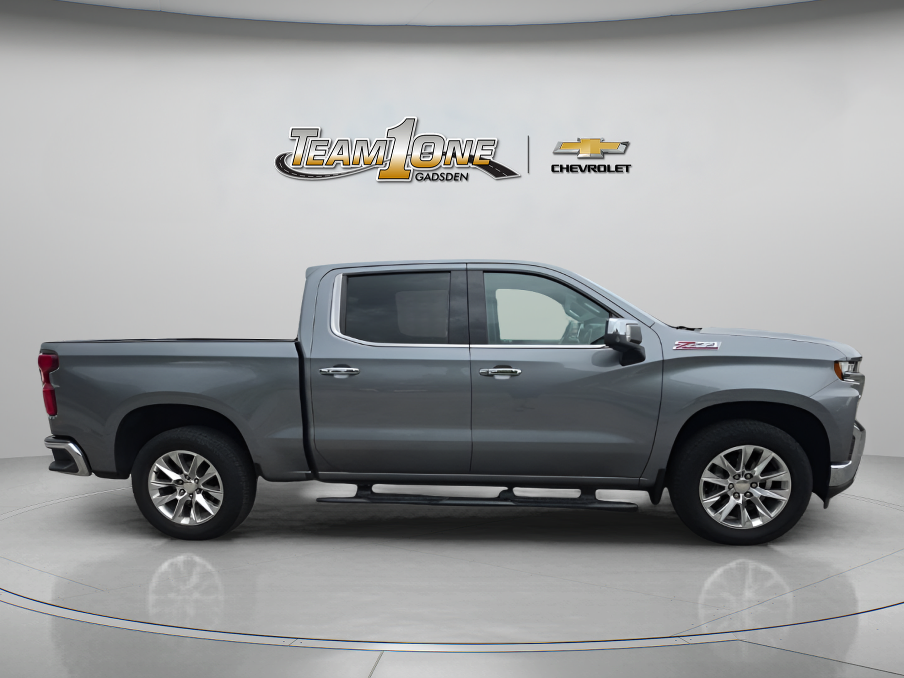 Used 2021 Chevrolet Silverado 1500 LTZ AWD/4WD image 9
