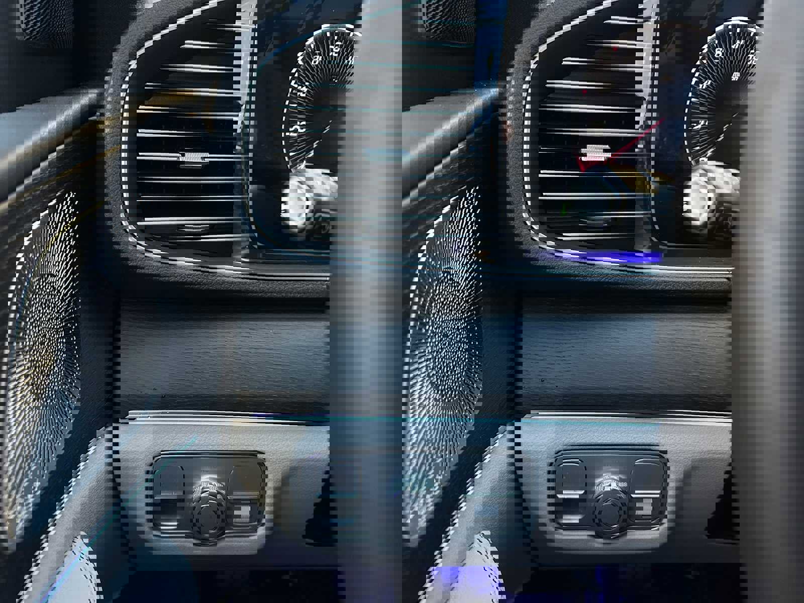 New 2026 Mercedes-Benz GLE 350 4MATIC image 31