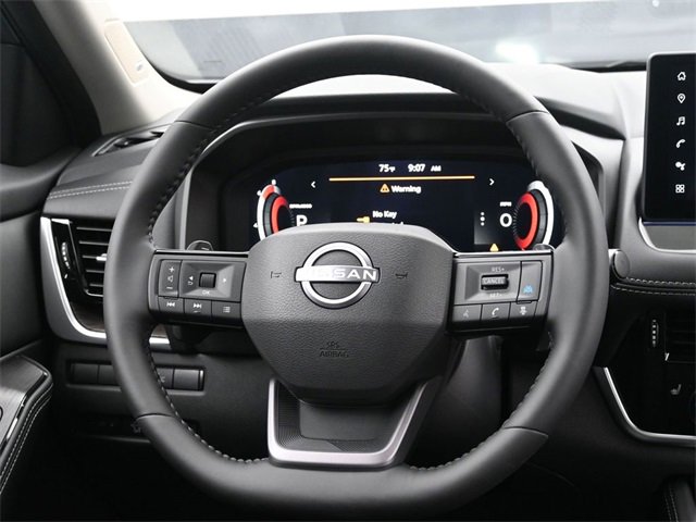 New 2026 Nissan Rogue Platinum image 15