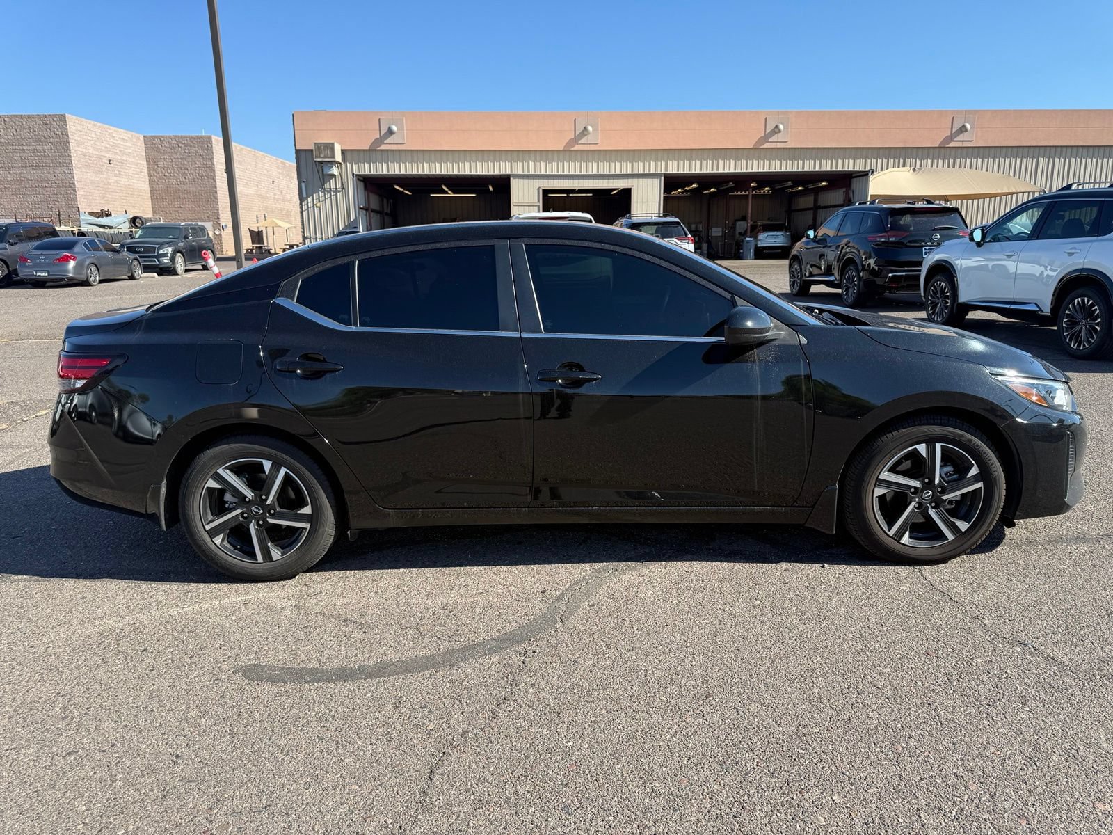Used 2024 Nissan Sentra SV FWD image 4