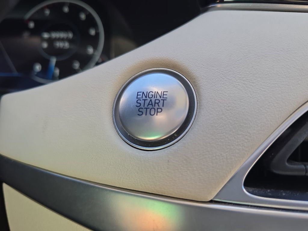 Used 2021 Hyundai Palisade Calligraphy image 23