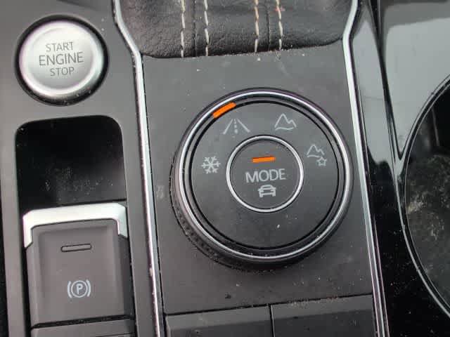 Used 2023 Volkswagen Atlas SE AWD/4WD image 19