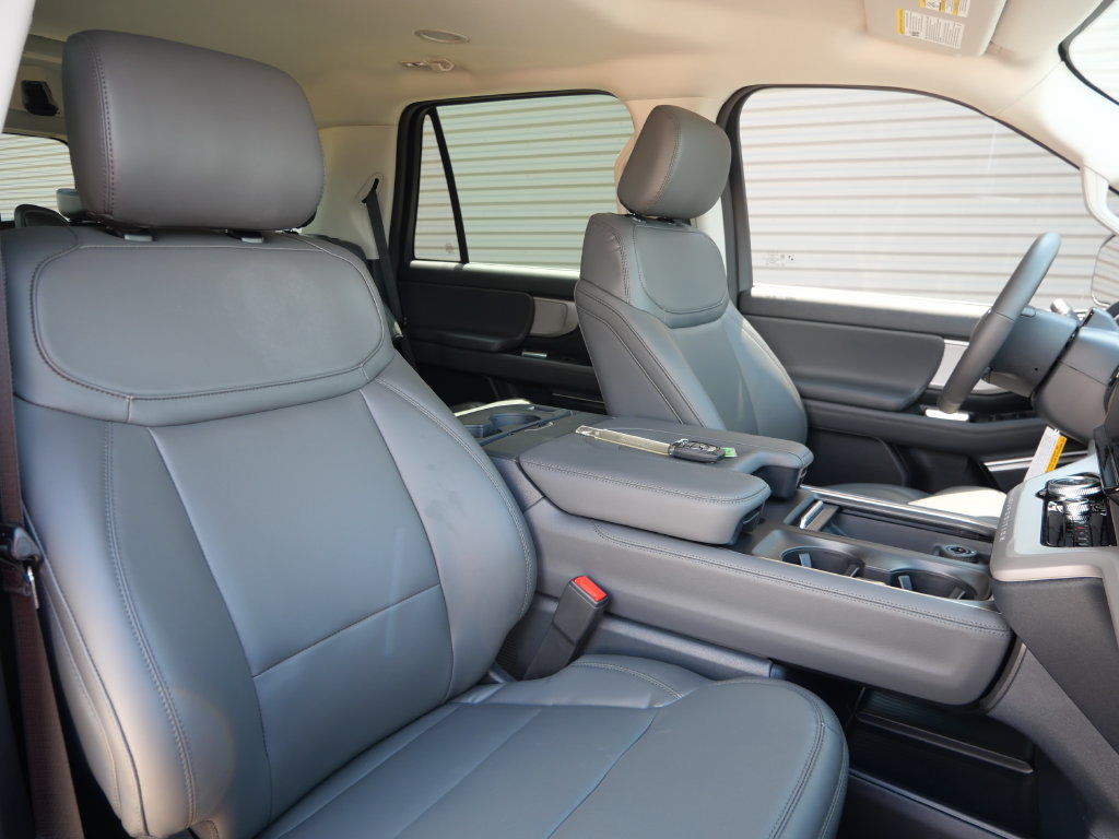 New 2027 Ford Expedition Active AWD/4WD image 21