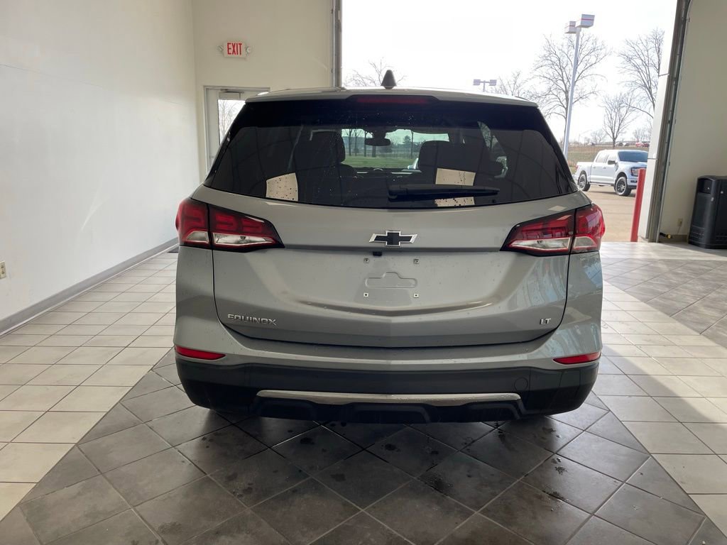 Used 2023 Chevrolet Equinox LT w/ LPO, Floor Liner Package image 6