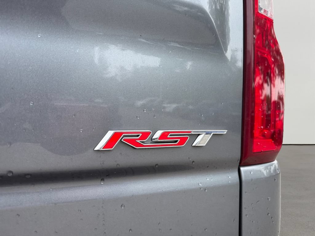 Used 2019 Chevrolet Silverado 1500 RST AWD/4WD image 31